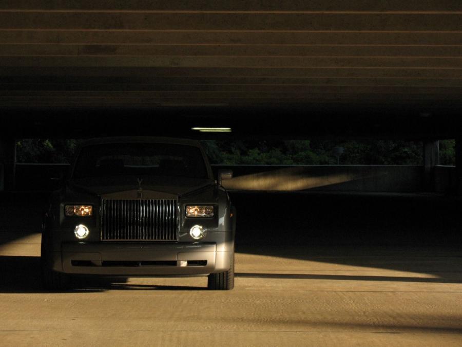  Rolls-Royce Phantom 2007 года  (фото 64 из 102)